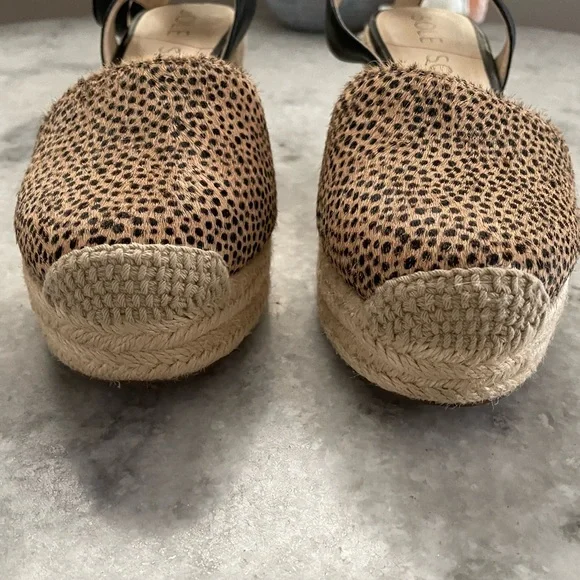 Sole Society So-Channing Black and Tan Dotted Calf Hair Espadrille Wedges - Picture 4 of 16